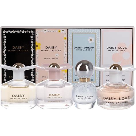 marc jacobs 4 piece mini set priceline|marc jacobs perfume miniatures set.